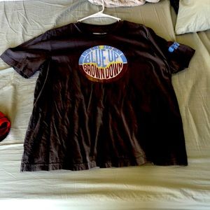 Gray short sleeve pilot swag blue up Brown down